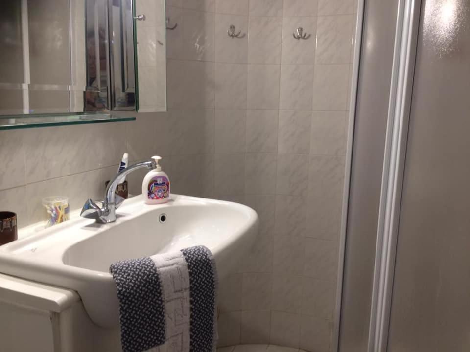 Mikro Katafygio Stavli Exteriör bild